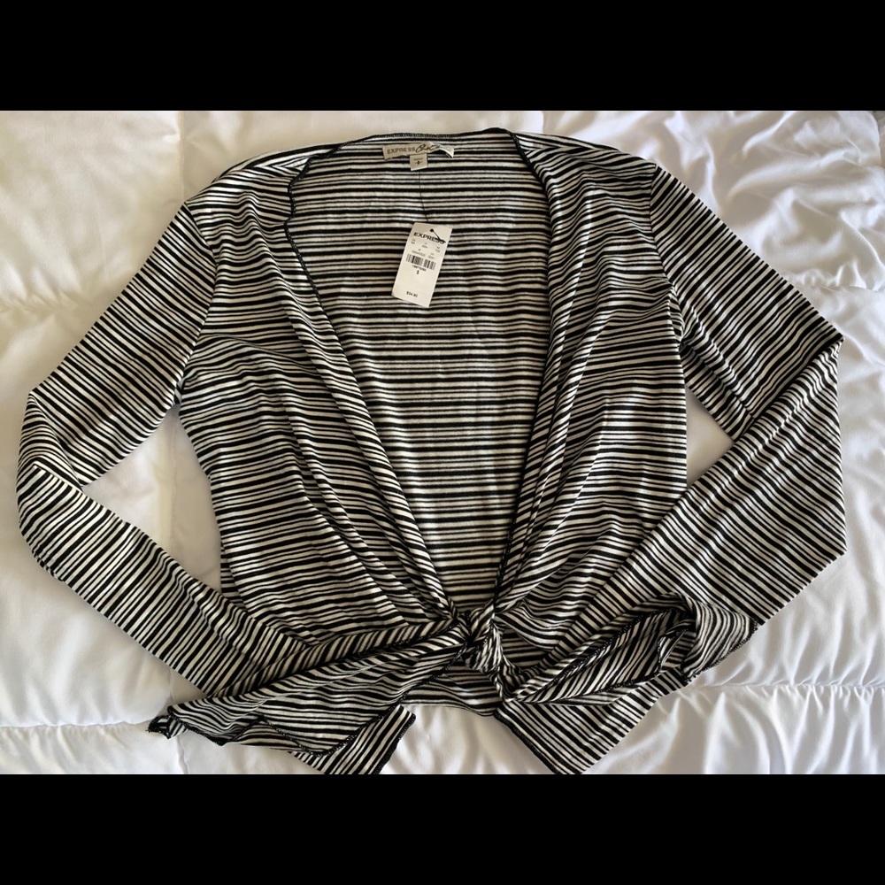 Express One Eleven Cropped Cardigan